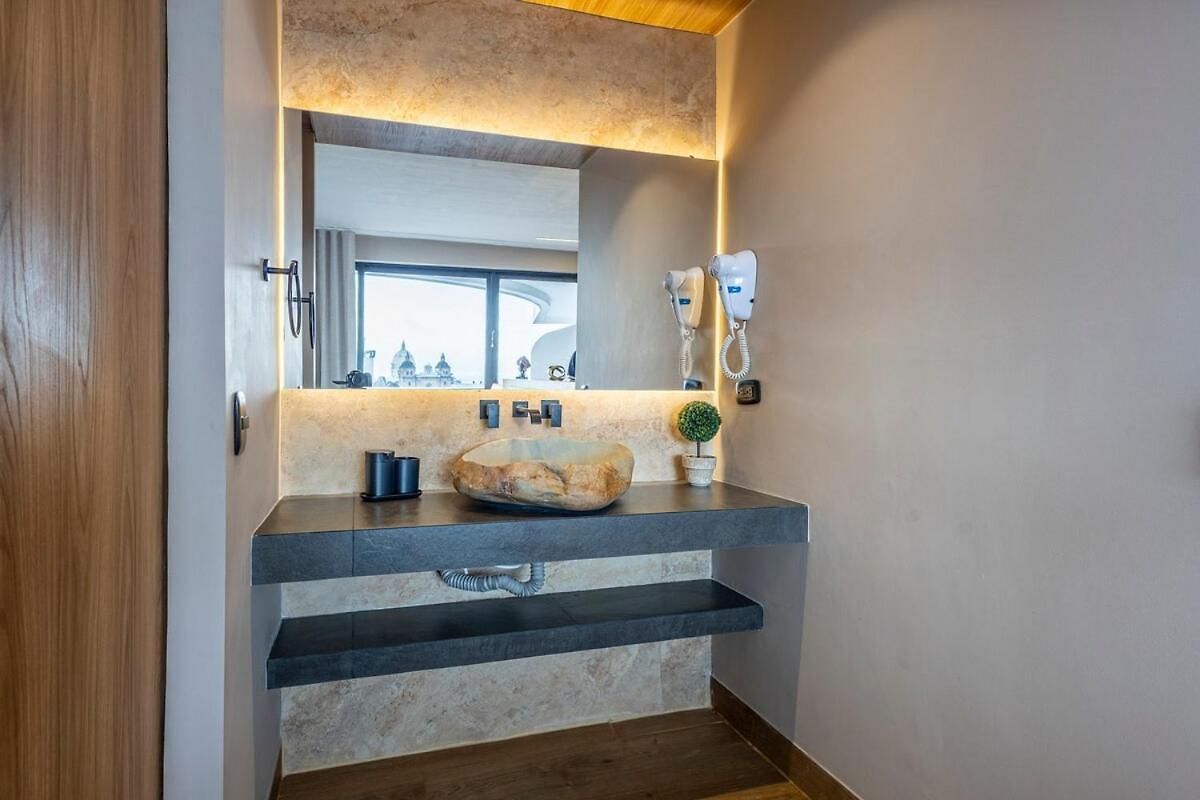Loft In Downtown With An Amazing View