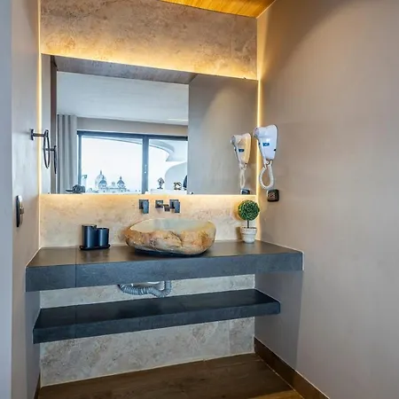 Loft In Downtown With An Amazing View